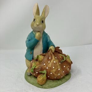 Beatrix Potter PETER RABBIT Figurine Bank 1994 Frederick Warne 7" Tall